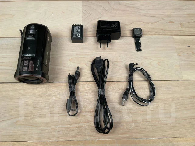 Panasonic HC-V770. 10 - 14.9 ��, � ���������� ����