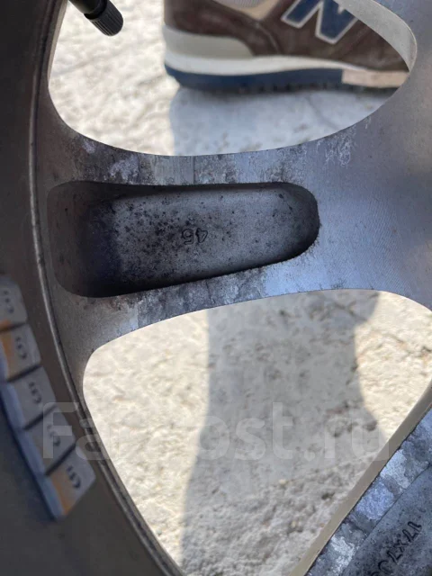 Autec. 7.0x17", 5x114.3, ET45 ����