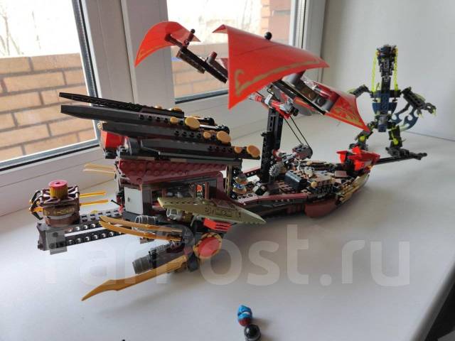 Lego Ninjago 70738 9 900