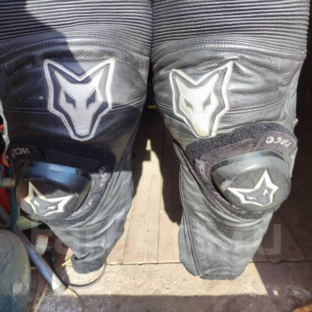Мото костюм раздельный кожаный Wolf размер S, б/у, в наличии. Цена: 23 ...