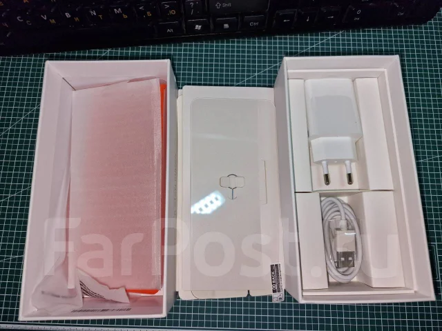 Xiaomi Redmi Note 9. �/�, 128 ��, 4G LTE, Dual-SIM, NFC ����