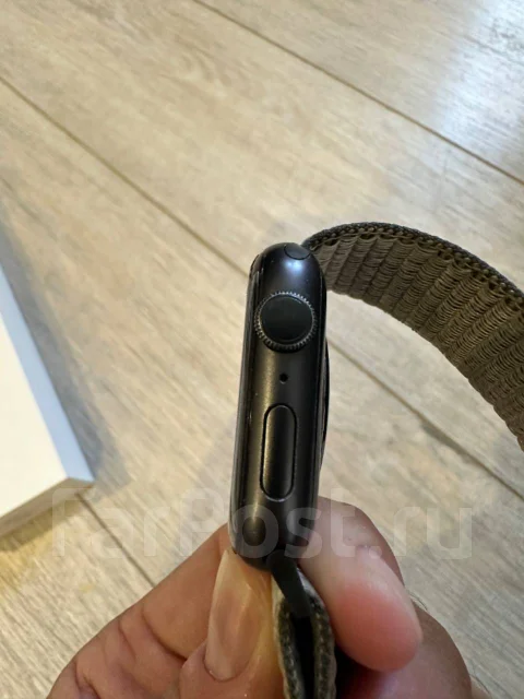 Apple Watch Series 5. GPS, NFC, IP67, IP68 ����