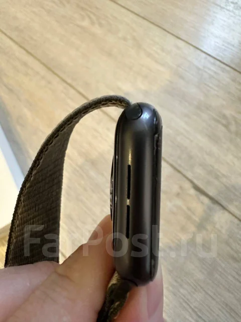 Apple Watch Series 5. GPS, NFC, IP67, IP68 ����