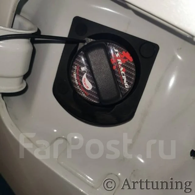 Карбоновая наклейка на крышку пробку бензобака Js Racing Honda купить в ...