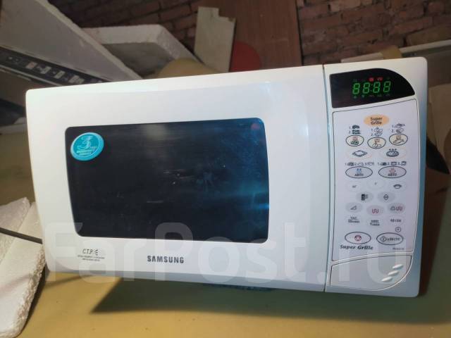 Микроволновка, Samsung, б/у, в наличии. Цена: 5 000₽ во Владивостоке