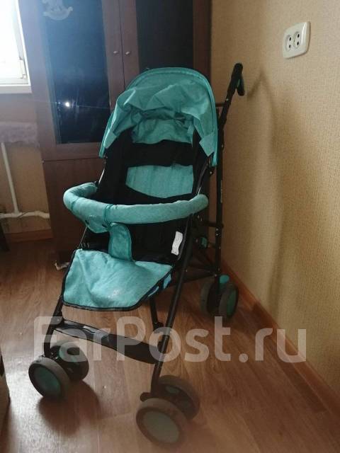 Коляска летняя, прогулочная, б/у, в наличии. Цена: 2 700₽ во Владивостоке