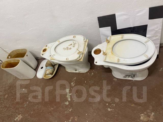 Унитаз, б/у, в наличии. Цена: 1₽ во Владивостоке