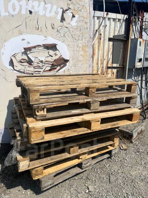 Продам паллеты деревянные 100р, в наличии. Цена: 100₽ во Владивостоке