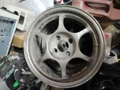 Black Racing. 7.0x15", 4x100, ET38 ����