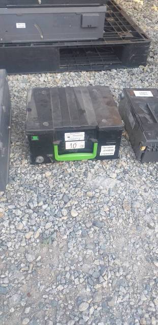 Ящик пластиковый для инструментов, б/у, в наличии. Цена: 400₽ во ...