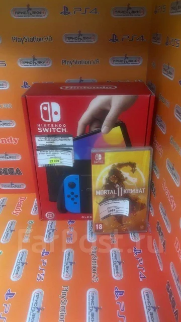 Nintendo Switch OLED ����
