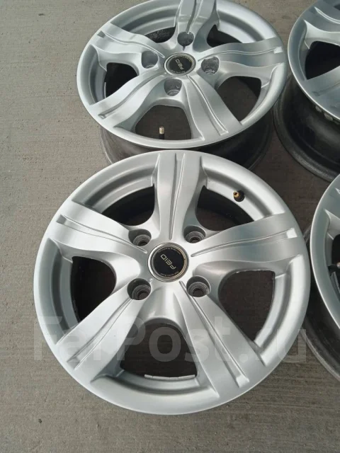 Fabulous MB-6. 5.5x14", 4x114.3, ET40, �� 68���. ����