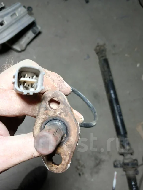 ������ ����������� Toyota 8946522170 ����