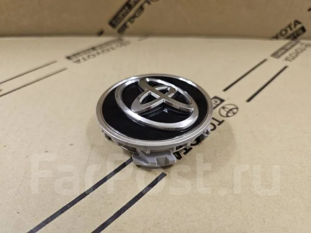 Заглушка колесного диска Toyota Rav4 4260348140 40 купить в Москве по ...