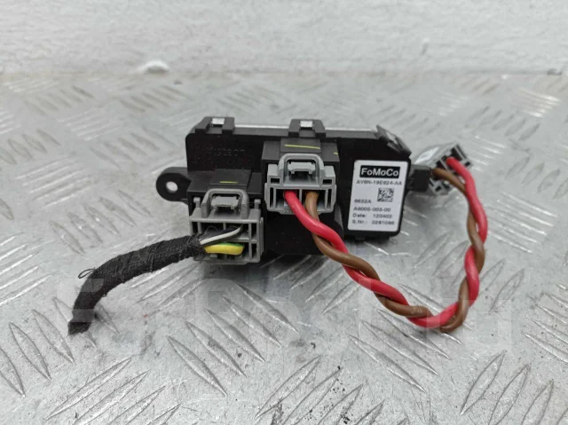 �������� ��������� Ford Escape 2013 AV6N19E624AA ����