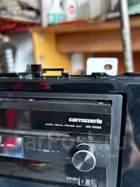Pioneer Carrozzeria AVIC-VH9990 ����