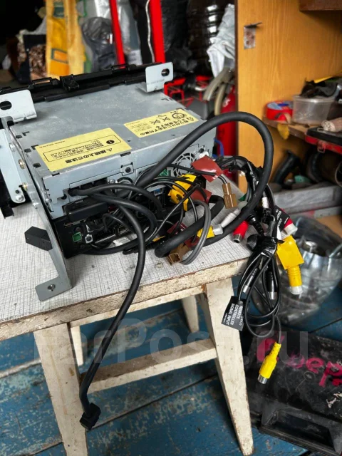 Pioneer Carrozzeria AVIC-VH9990 ����