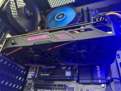 Radeon RX 580 ����