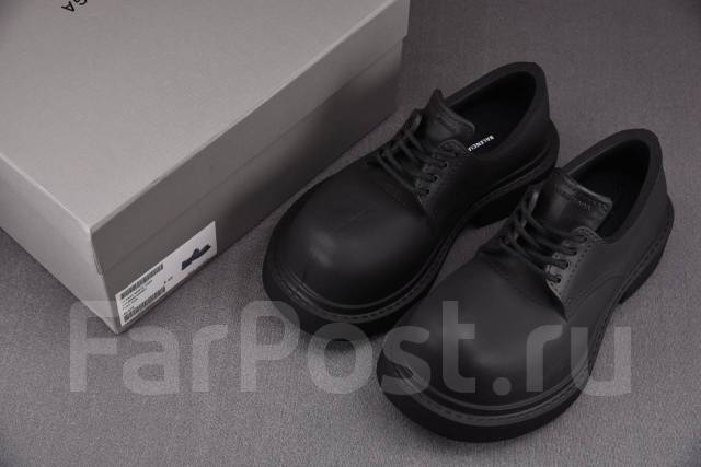 Balenciaga steroid boots