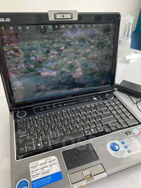 Asus M50Vc. 15.4", ��� 2048 ��, ���� 250���, WiFi: 1, Bluetooth: 1 ����