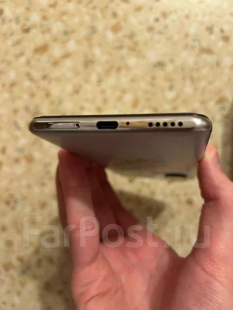 Xiaomi Poco F3. �/�, 256 ��, �����, 4G LTE, 5G, Dual-SIM, NFC ����