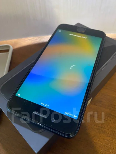 Apple iPhone 8 Plus. �/�, 64 ��, ������, 3G, 4G LTE ����