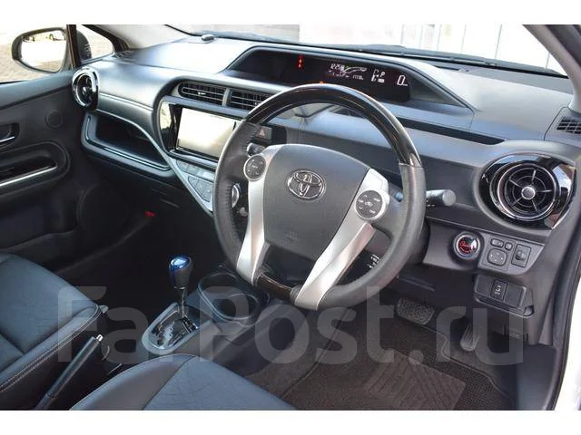 Toyota Aqua. �������, ��������, 1.5, ������, 18 000����. ��, �/�. ��� ����� �� ������������ ����