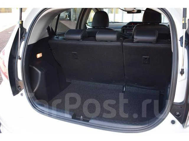 Toyota Aqua. �������, ��������, 1.5, ������, 18 000����. ��, �/�. ��� ����� �� ������������ ����