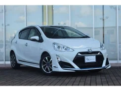 Toyota Aqua. �������, ��������, 1.5, ������, 18 000����. ��, �/�. ��� ����� �� ������������ ����