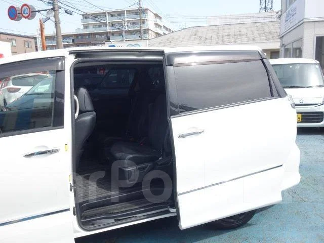 Toyota Estima. ��������, 4wd, 2.4, ������, 90����. ��. ��� ����� �� ������������ ����
