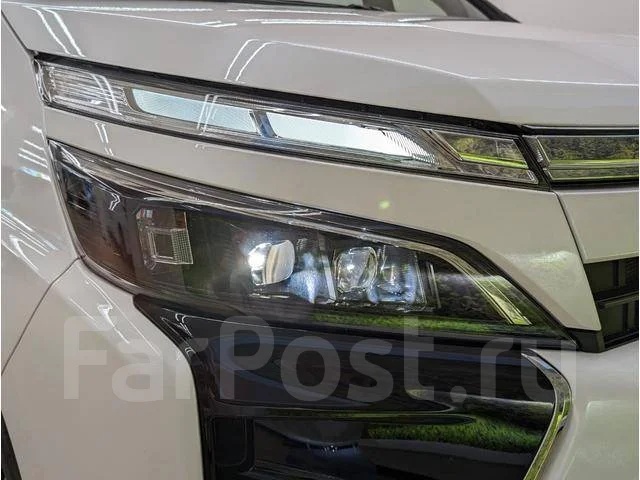 Toyota Voxy. ��������, 4wd, 1.8, ������, 20����. ��, �/�. ��� ����� �� ������������ ����