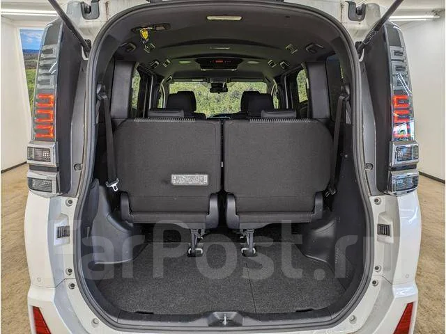 Toyota Voxy. ��������, 4wd, 1.8, ������, 20����. ��, �/�. ��� ����� �� ������������ ����