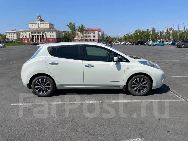 Nissan Leaf. �������, ��������, �������������, 164 000����. �� ����