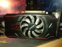 Radeon RX 560 ����