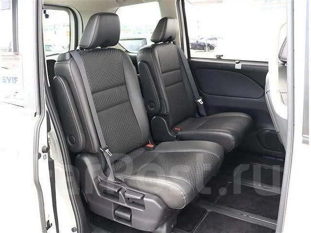 Nissan Serena. ��������, 4wd, 1.2, ������, 28����. ��, �/�. ��� ����� �� ������������ ����