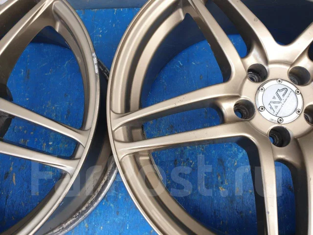 AVS Model 5. 7.0x17", 5x100, ET35 ����