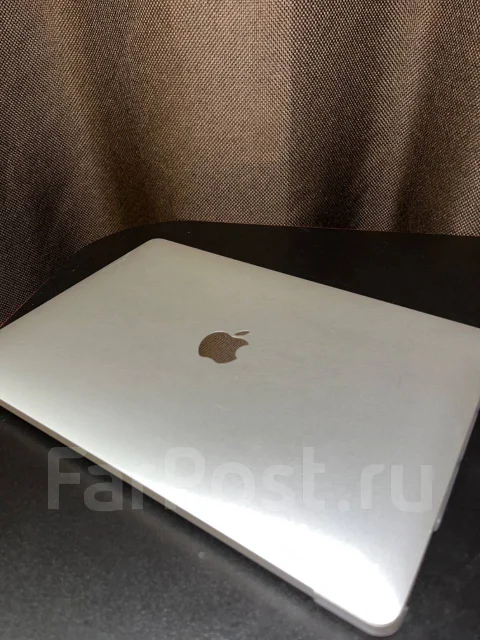 Apple MacBook Pro 13 2020. 13.3", ��� 8 ��, WiFi: 1, Bluetooth: 1 ����