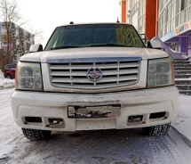 Cadillac Escalade ����