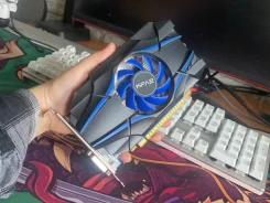 GeForce GT 1030 ����