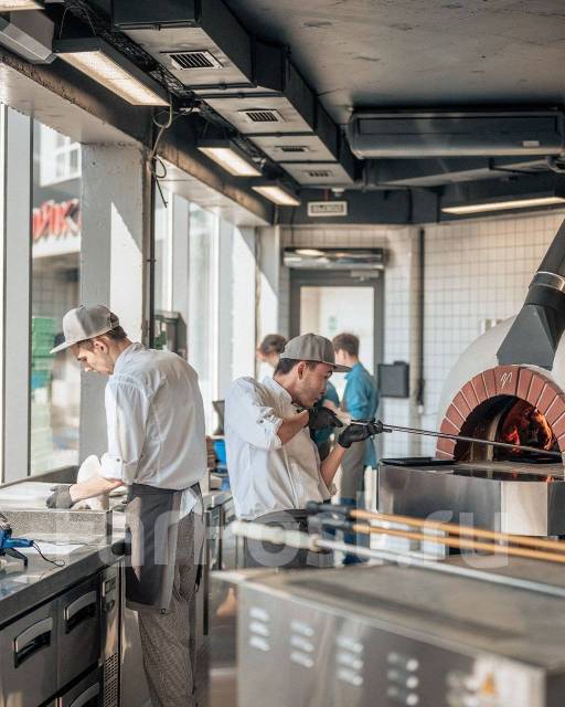 Уборщик в ZAZAcafe на Камской (полдня), работа в ООО \"Заза проджект\" во ...