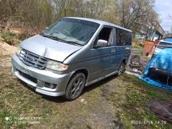 Mazda Bongo Friendee. FE ����