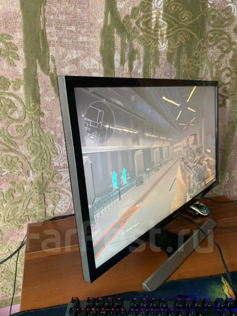 Samsung. 28", ���������� �� (LCD, LED, QLED) ����