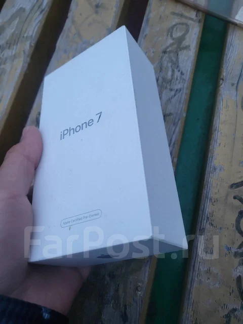 Apple iPhone 7. �/�, 128 ��, �����������, 3G, 4G LTE, ����������, NFC ����