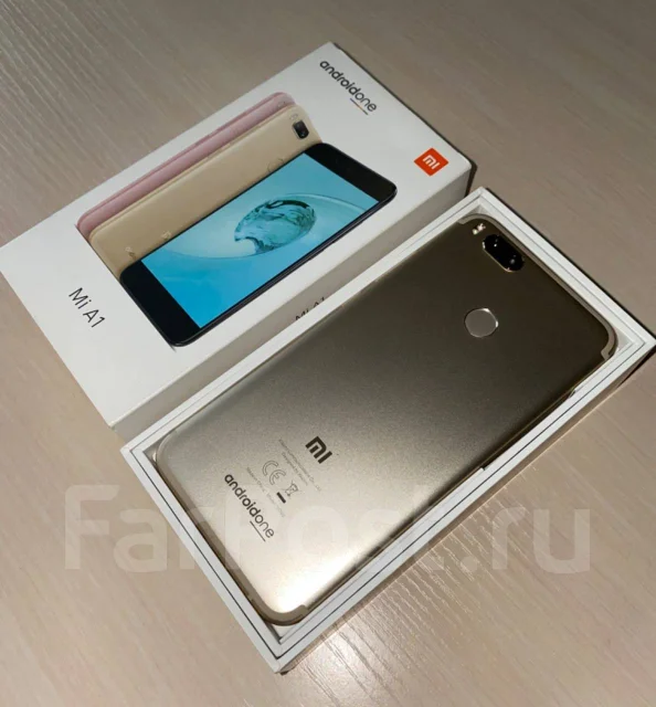 Xiaomi Mi A1. �/�, 32 ��, ������� ����