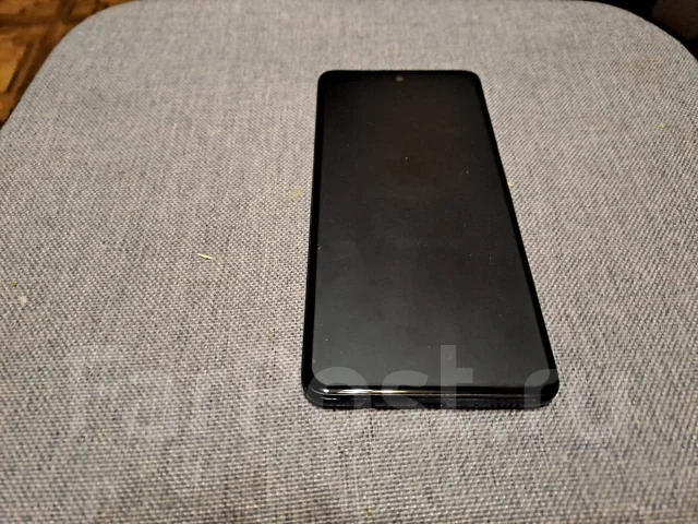 Samsung Galaxy A51. �/�, 64 ��, 4G LTE, NFC ����