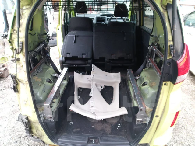 Honda Freed+. GB5, L15D ����