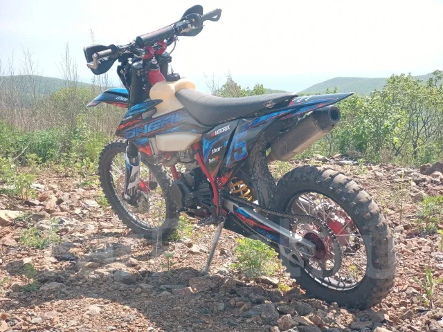 Zuum. 280����. ��., ��������, ��� ���, ������ �� �� ����