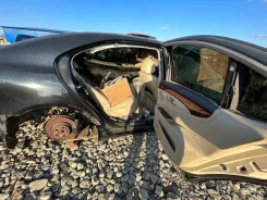 Lexus LS460 ����