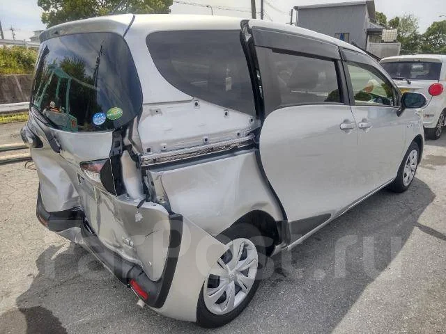 Toyota Sienta. NHP170, 1NZ ����