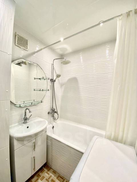 Продам двухкомнатную квартиру в центре г. Комсомольск-на-Амуре - Купить ...